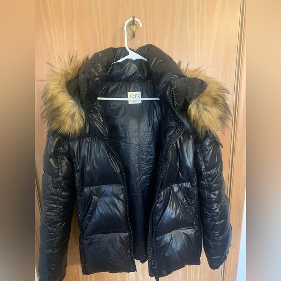 Nice puffer coat with fur hood - Picture 3 of 3